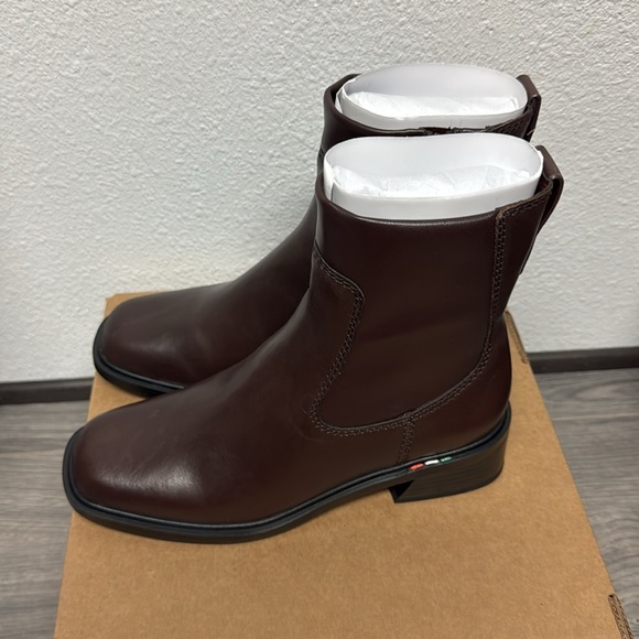 Franco Sarto Gracelyn Ankle Boot (WIDE) - Picture 7 of 7